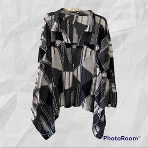 Maria Rerio- 3/4 Dolman sleeve, oversized, asymmetrical top